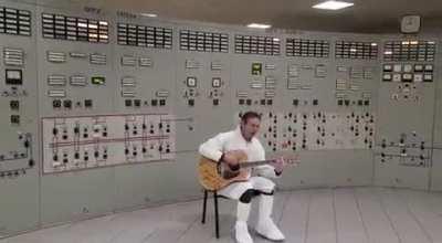 Sviatoslav Vakarchuk plays a solo acoustic show inside Chornobyl’s control center, dedicates it to the workers at the NPP