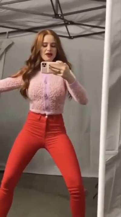 Riverdale BTS via YT, Sept 2020