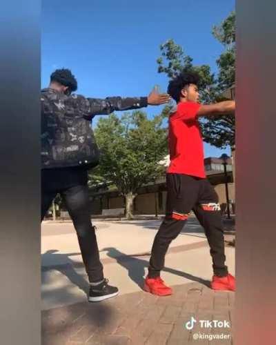 O vídeo é do King Vander mais a legenda são minhas eu acho que ninguém pensou nesse meme