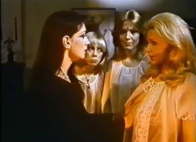 Jennifer Welles --- Confessions of a Young American Housewife (1974)