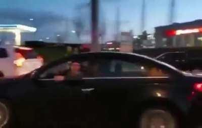 Обматерил с ног до головы