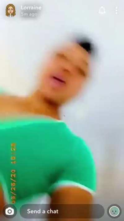 She’s been slightly showing off lately 🍑 let us pray that she blesses us 🙏🏽