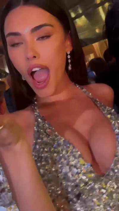 Madison Beer showing off her big rack