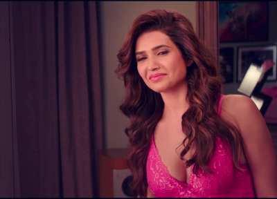 Karishma Tanna [Sanju]