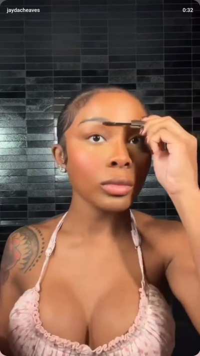 Dis h0 Titys done got bigger ???