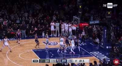 [Highlight] Cam Thomas go-ahead floater gives the Nets a 121-119 lead with 1.4 seconds to go in OT