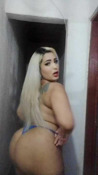 I am more naughty than your gf