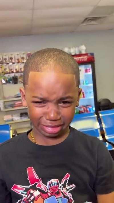 Lil jerry jus got a fresh ahh cut, rate it twins 🤞