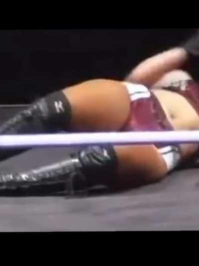 Rok-c 🍑 (plus wedgies)