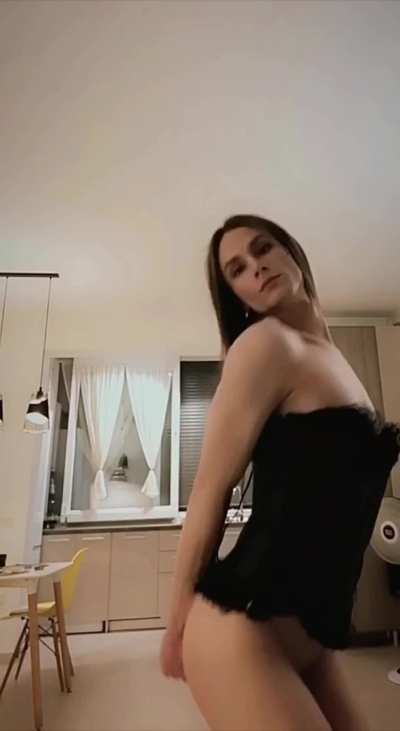 I just need a boyfriend that likes to suck girl dick, is that too much to ask