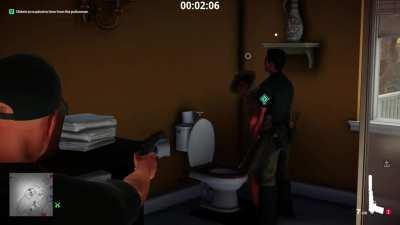 [Hitman 2] This NPC picked a bad time to use the bathroom
