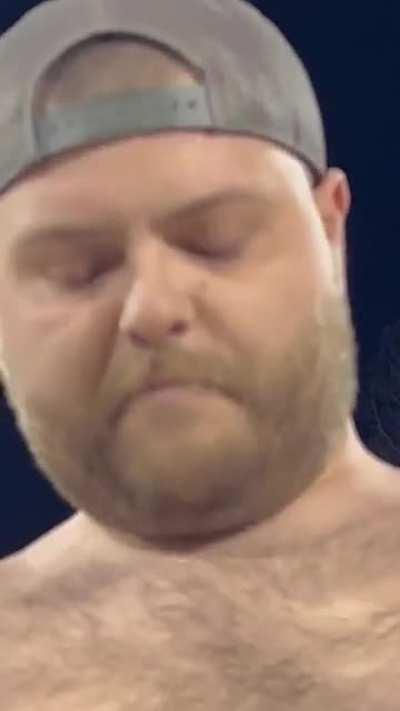 Peak male athletic form