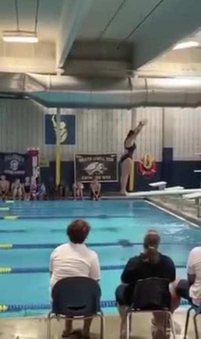 HMC How to make a Powerful Entrance