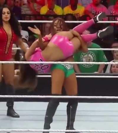 Poor Nikki