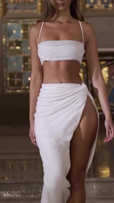 Runway walk | IG August 2024