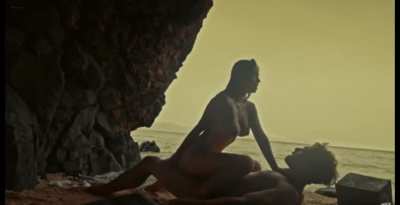 Angeli Khang in Salakab