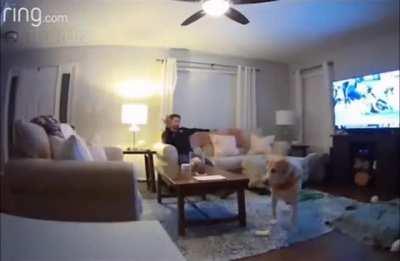 Выдержал паузу..... (Звук ON, эффектней)