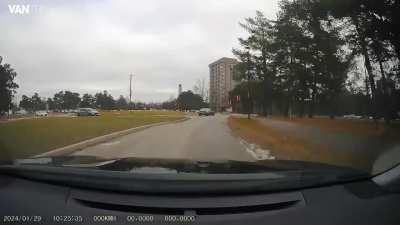 am i the idiot here? [oc]