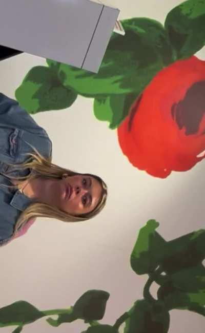 Wyt milf stuck on big gorilla bulge she takes multiple pictures at the end 