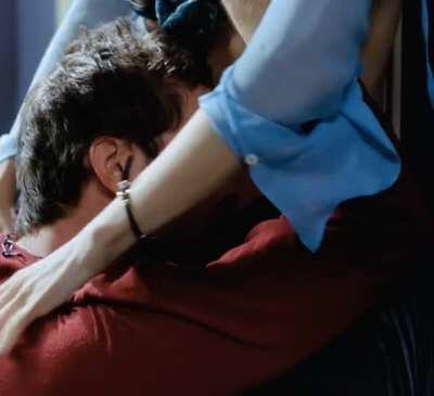 I want to suck Heather Graham’s big tits and eat her pussy so bad 🤤😋