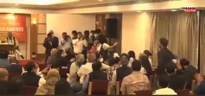 Apt Video of Swara Bhaskar whining..ROFL