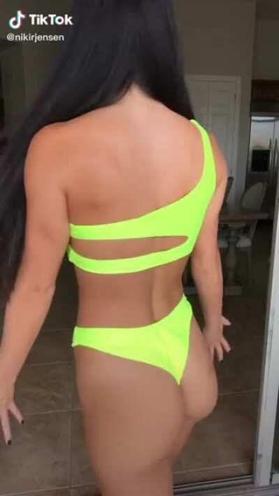 She fiiiine @nikirjensen