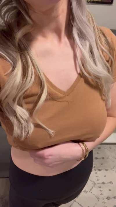 34yo stay at home mom looking for a FWB…any takers?