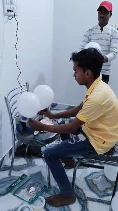 HMRB While I Blow Some 🎈