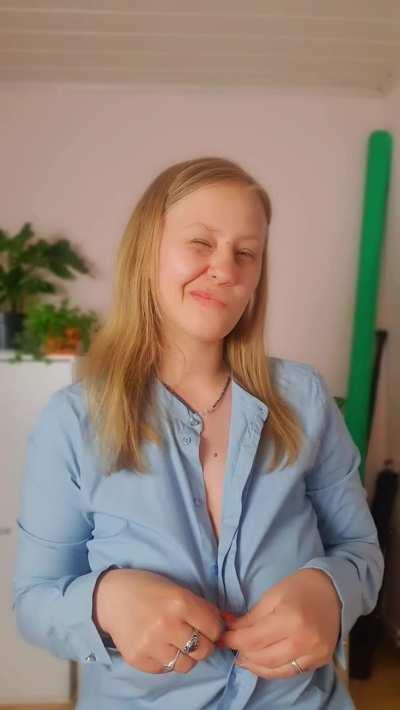 And so I go to work sometimes, or to college. Of course then I have my shirt buttoned up to my neck. heh