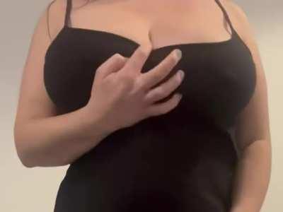 I’ll slide my dress down, you slide in between 🖤