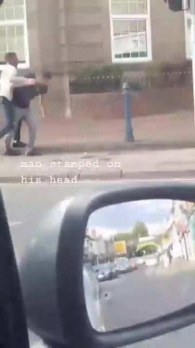 Brutal Road Rage head stomp (UK)