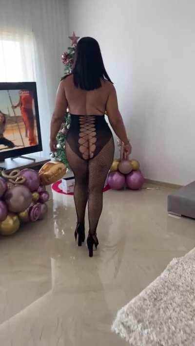 Would you fuck my 42yo ass raw?