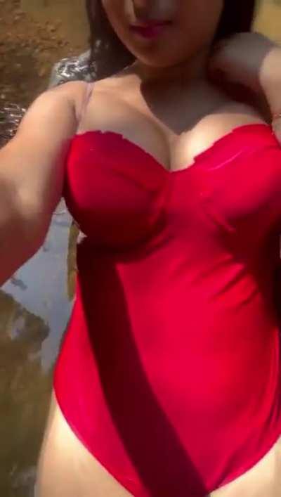 hot summer 🏝️🌞https://sanna.myinfluencer.app