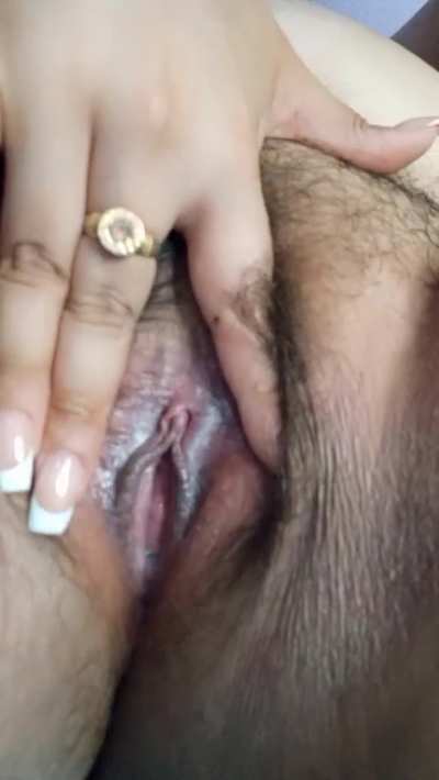 Smegma, bad smell, and hair! You should try it and tell me what it tastes like. 🧀🥵