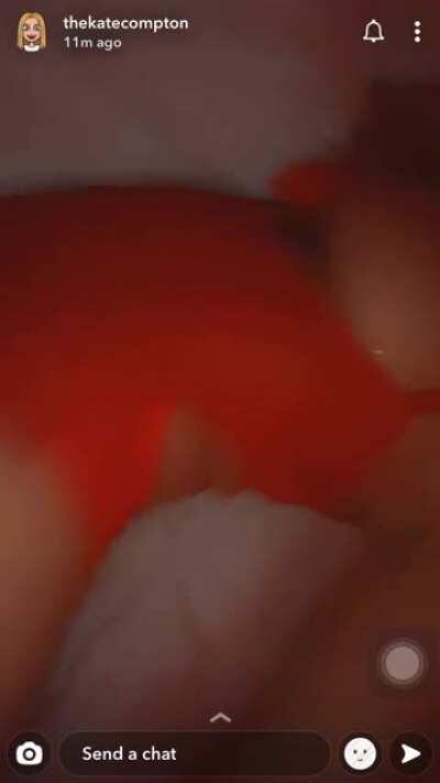 She just posted this on her public snap 👁