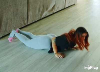 Dat jiggle on impact🤤