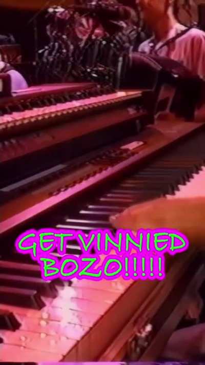 Tucker Carlson on touring with the Grateful Dead