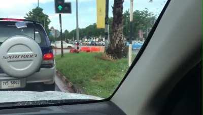 Bitch, I’m a train in my heart!