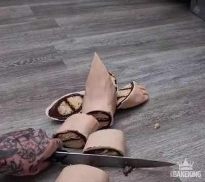 Foot cake tastes like foot?