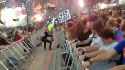 Totally accurate footage of a cavetown concert