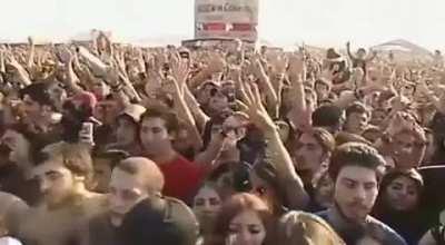 ne kadar da mutluyduk ama o zamanlar son iyi günlerimizin olduğundan haberimiz yoktu.