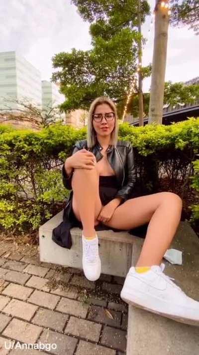 Got caught! The odds of getting horny outside! [OC][F]