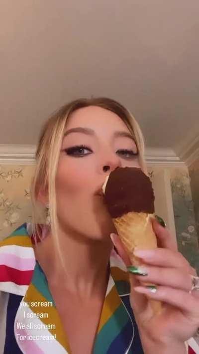 Sydney Sweeney with ice cream