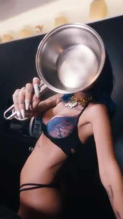 Making of Privacy Tati Zaqui