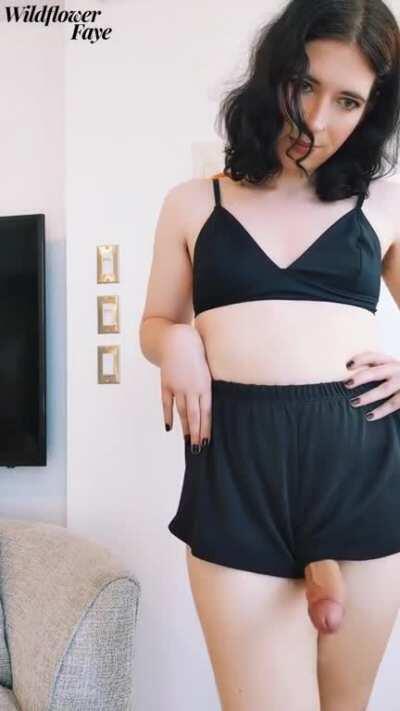 Give Mommy your anal virginity like a good little pet😉