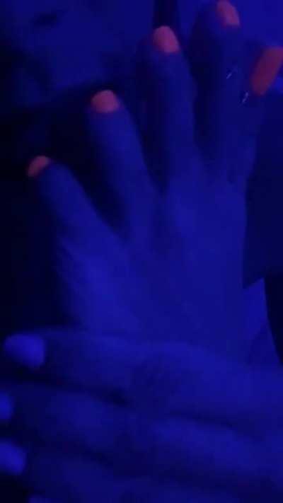 A little fun in the dark 💙✴️