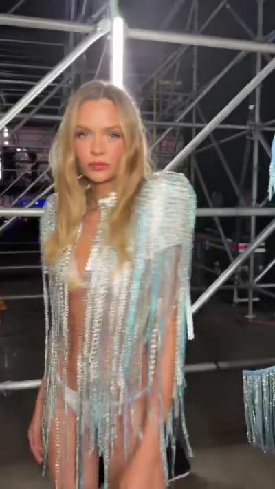 Josephine backstage at the Victoria’s Secret Fashion Show (October 15th 2024)