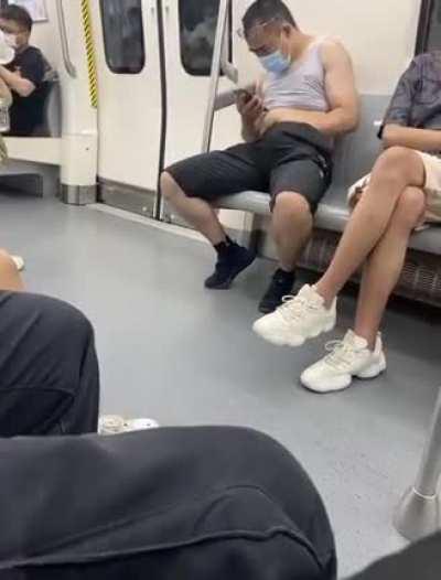 距离中国人没法嘲笑美国地铁还有多久？