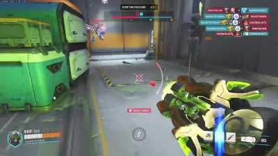 orisa became a ballistic missile 💀