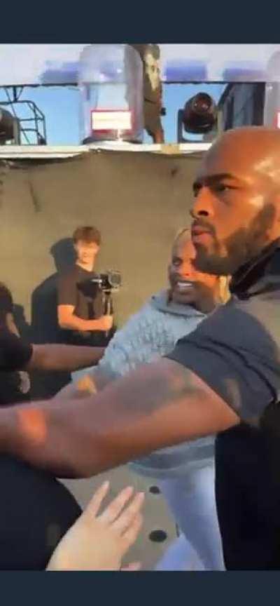 This nigga Boona doesn’t play about when it comes to Durk 🤣🤣💪🏿